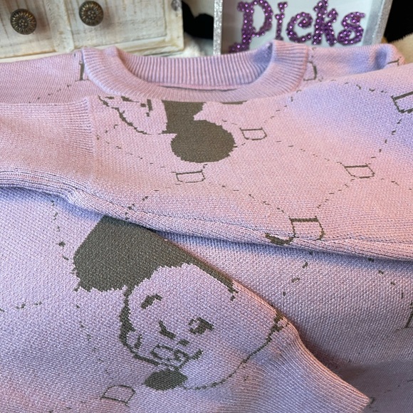 S O L D Disney sweatshirt inspired - Picture 3 of 16